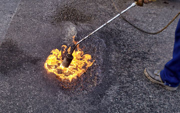 Roundshaw flat roofing repairs