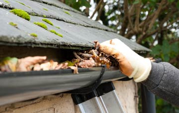 gutter cleaning Roundshaw, Sutton